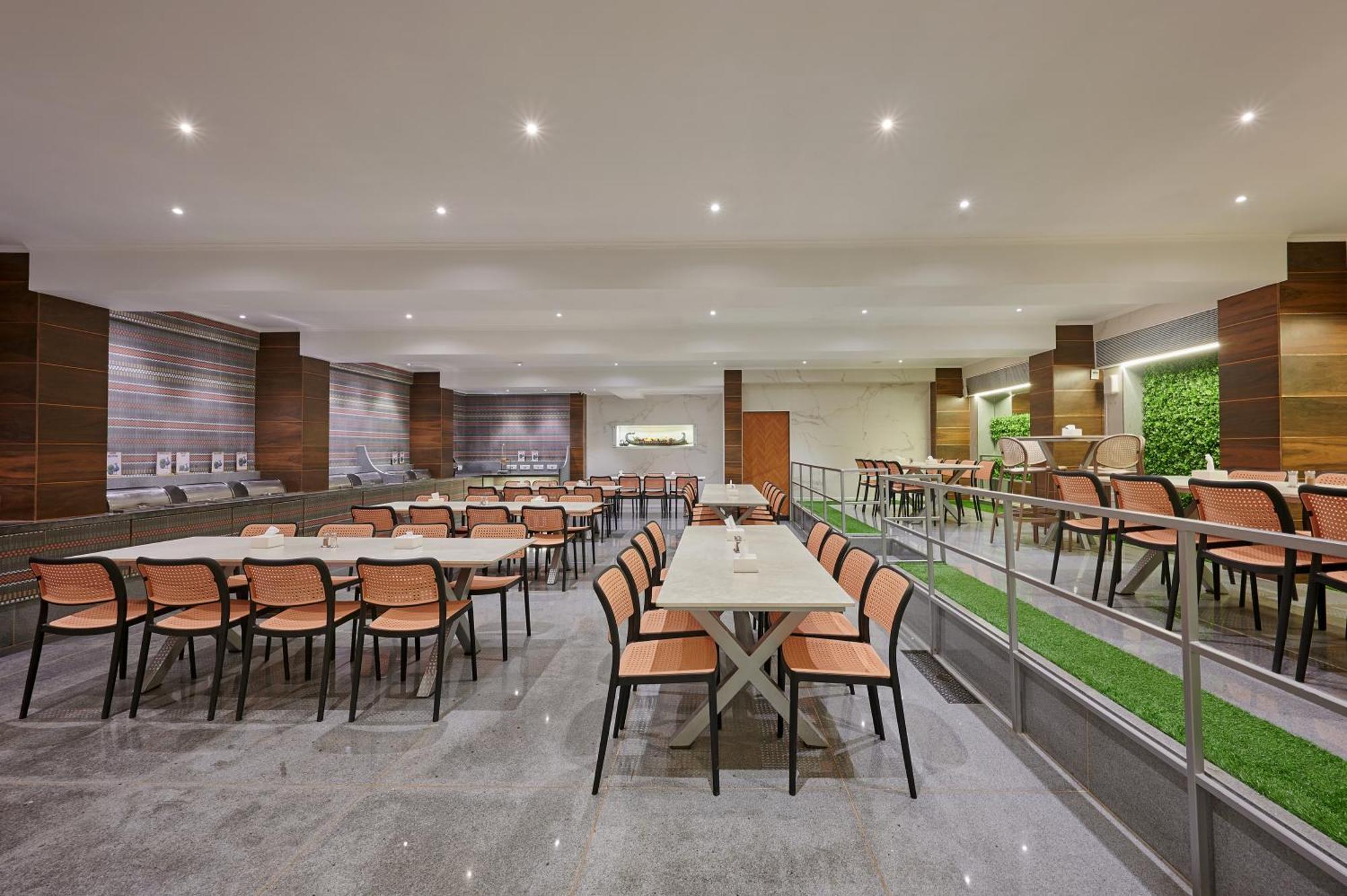 Hotel Karl Residency — Photos 3